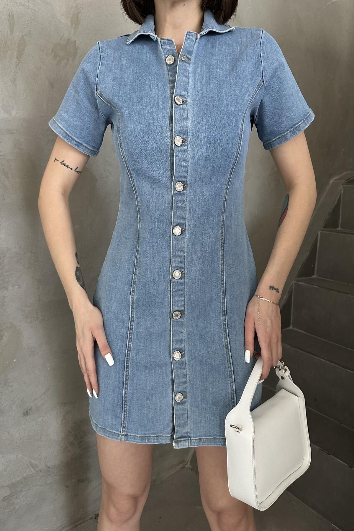 Kadın Düğmeli Esnek Polo Yaka Kot Mavi Mini Elbise
