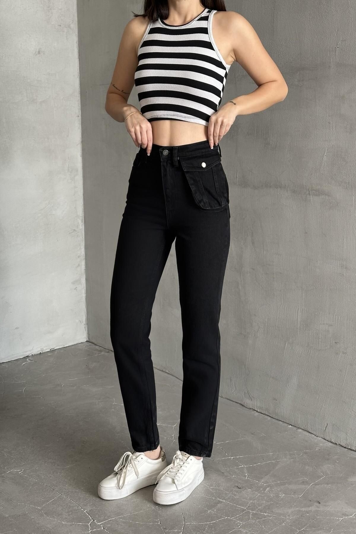 Kadın Jeans Çantalı Bol Paça Mom Fit Siyah Kot Pantolon