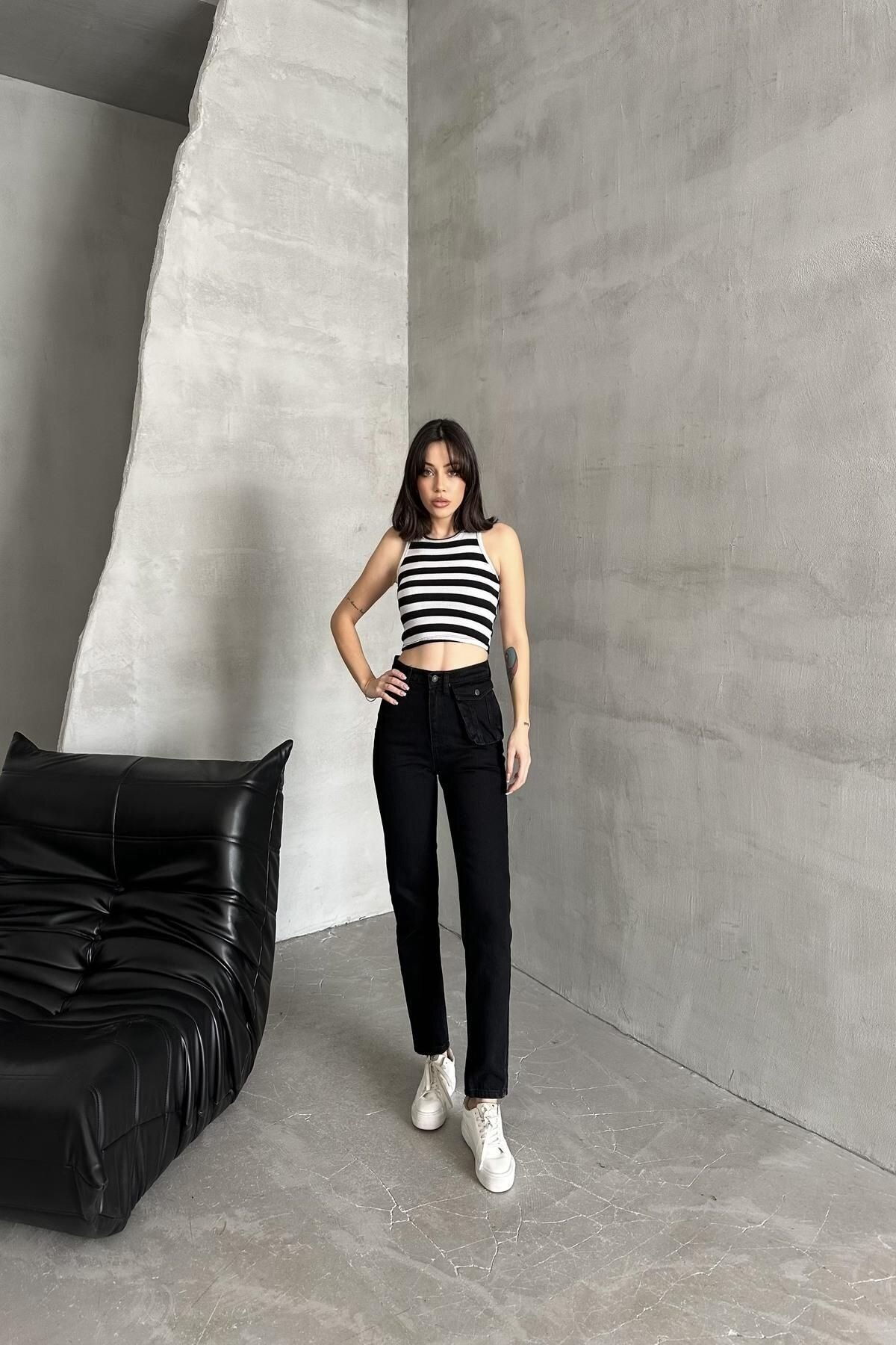 Kadın Jeans Çantalı Bol Paça Mom Fit Siyah Kot Pantolon