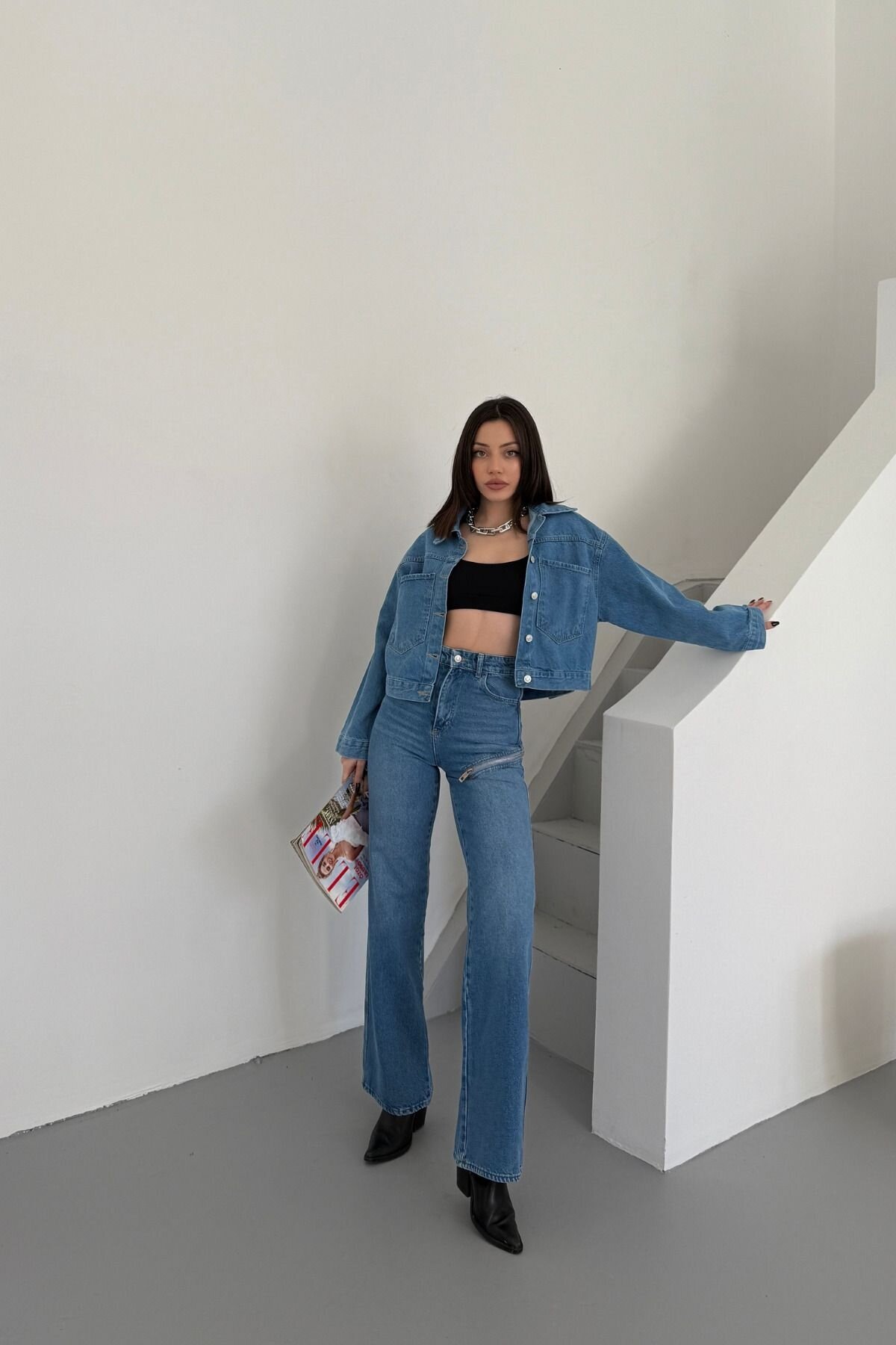 Kadın Jeans Oversize Cepli Kısa Mavi Kot Ceket