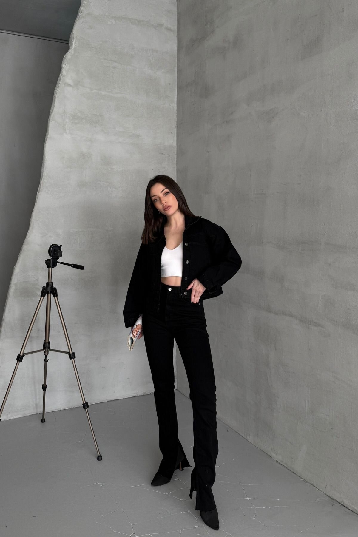 Kadın Jeans Oversize Cepli Kısa Siyah Kot Ceket