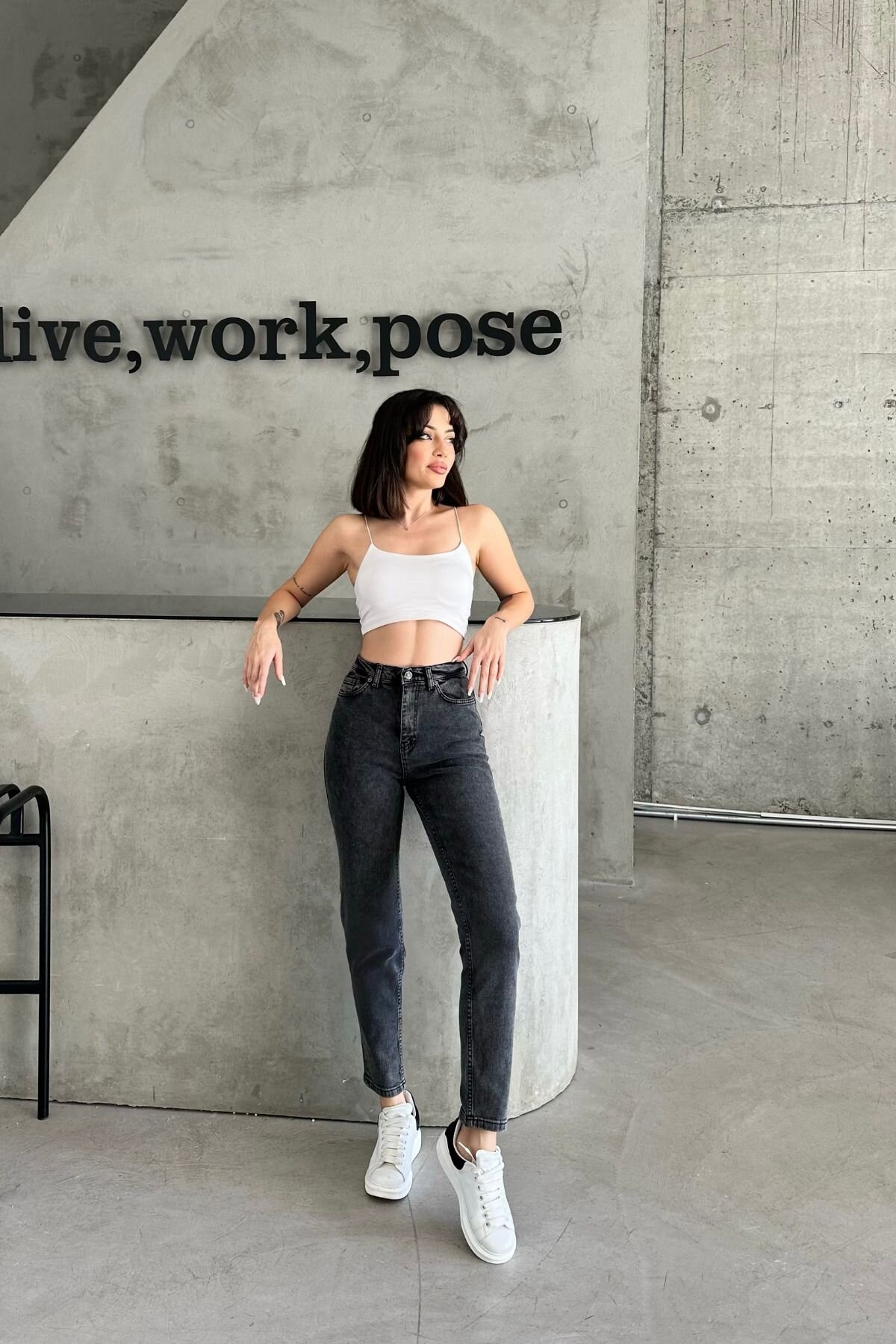 Kadın Jeanvibe Yüksek Bel Dar Paça Mom Fit Füme Kot Pantolon