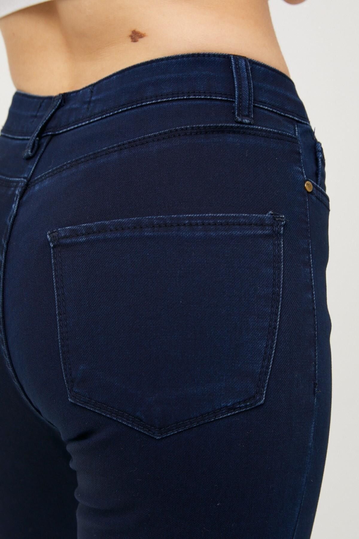 Kadın Jeanvibe Yüksek Bel Toparlayıcı Dar Paça Lacivert Kot Pantolon