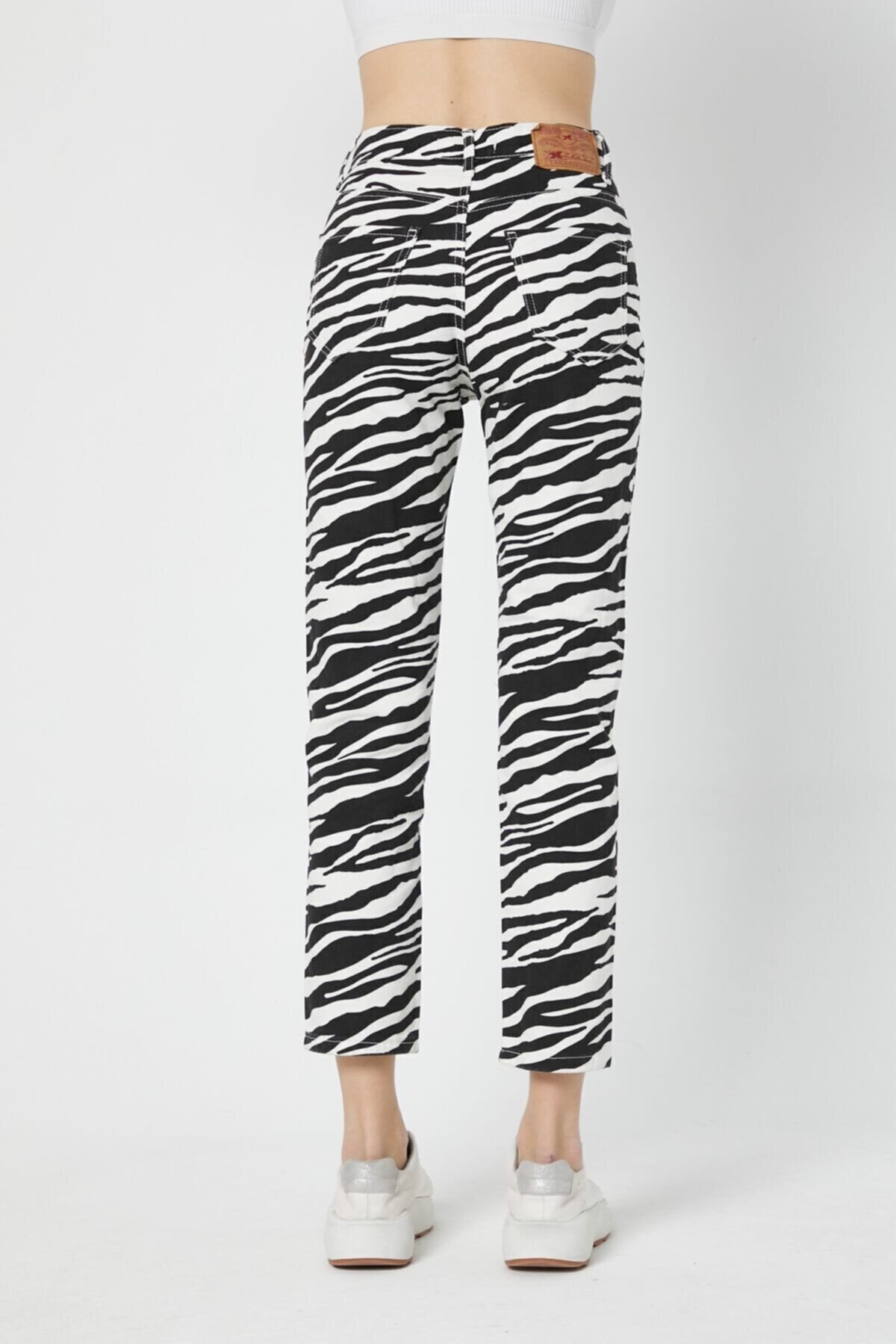 Kadın Yüksek Bel Zebra Desenli Mom Fit Pantalon