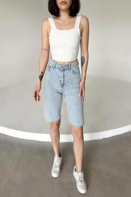 Kadın Pamuklu Kısa Midi Boy Yüksek Bel Cepli Buz Mavi Kot Şort